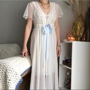 Flora 2-Piece Cream Lingerie / Night Gown Set Size XL